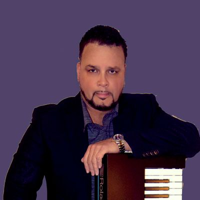 Avatar for "Robert Carr"  Smooth Jazz Keyboardist