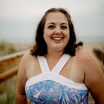 Avatar for Em and a Pen • ATS Resume Writing