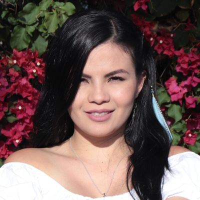 Avatar for Yesica Mystica Spiritual Coach