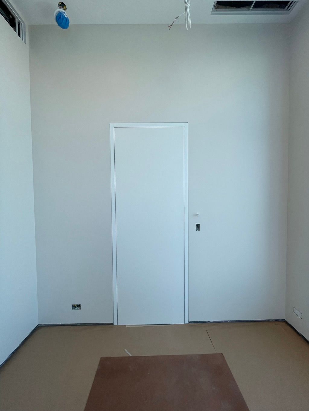 8’ door