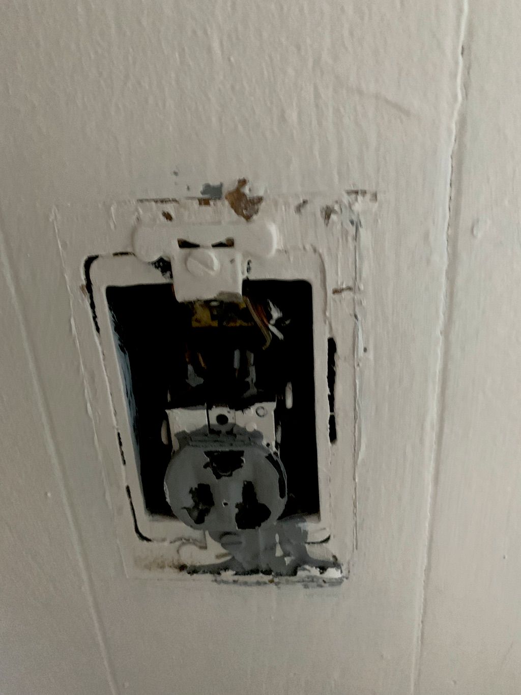 I had a list: 6 outlets to be replaced, 2 light fi