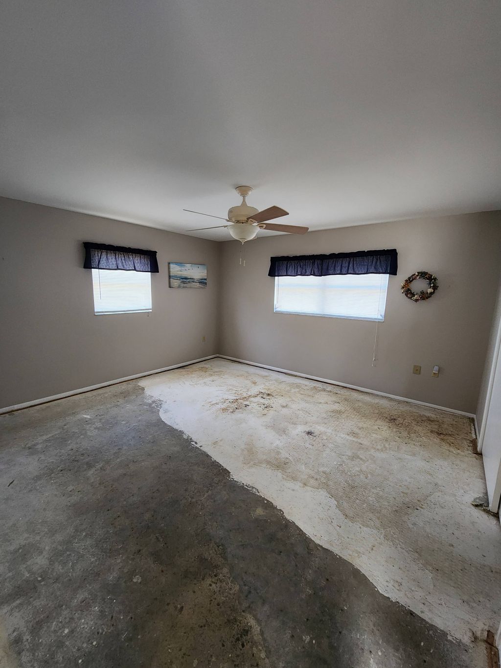 Room remodel - removal of popcorn Ceiling,  painte