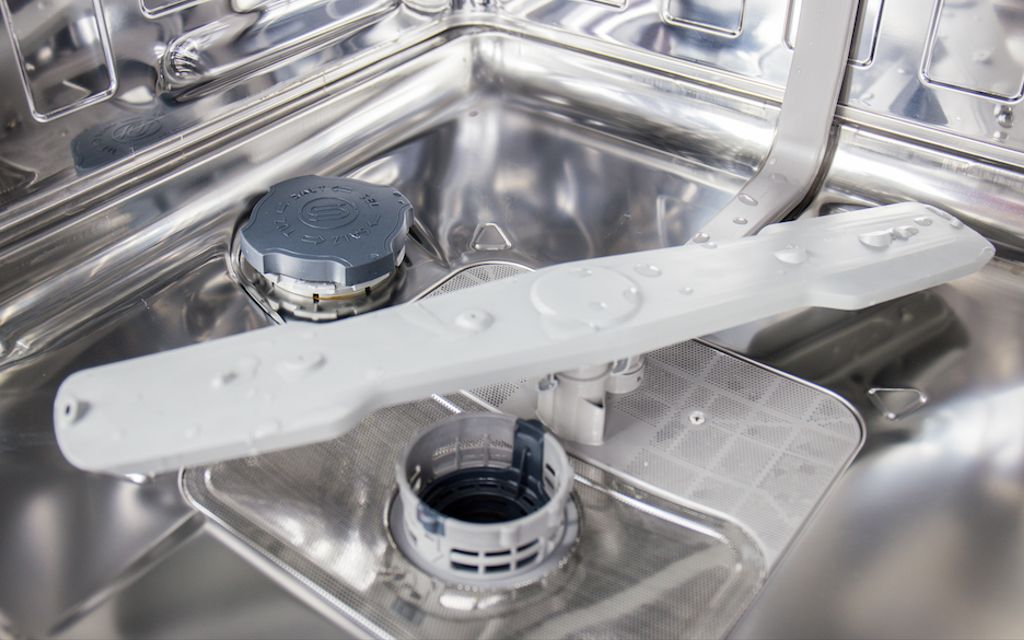 How to clean a dishwasher drain in 5 steps.