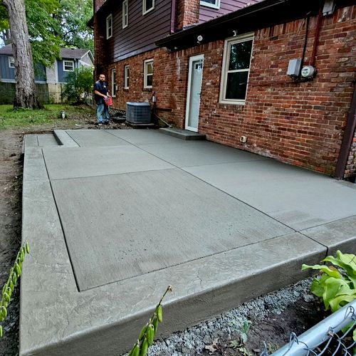 We hired 5 Star Concrete to replace our patio. We 