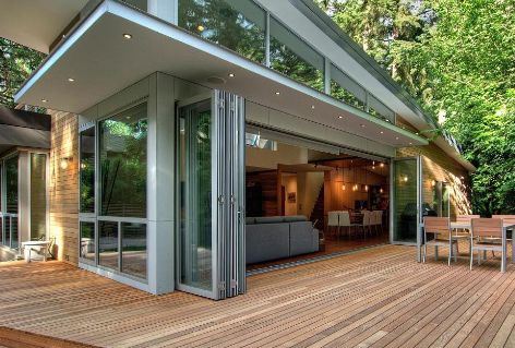 Walnut Creek property, Glass bifolding doors