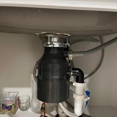 We had our garbage disposal replaced by Vinnystool