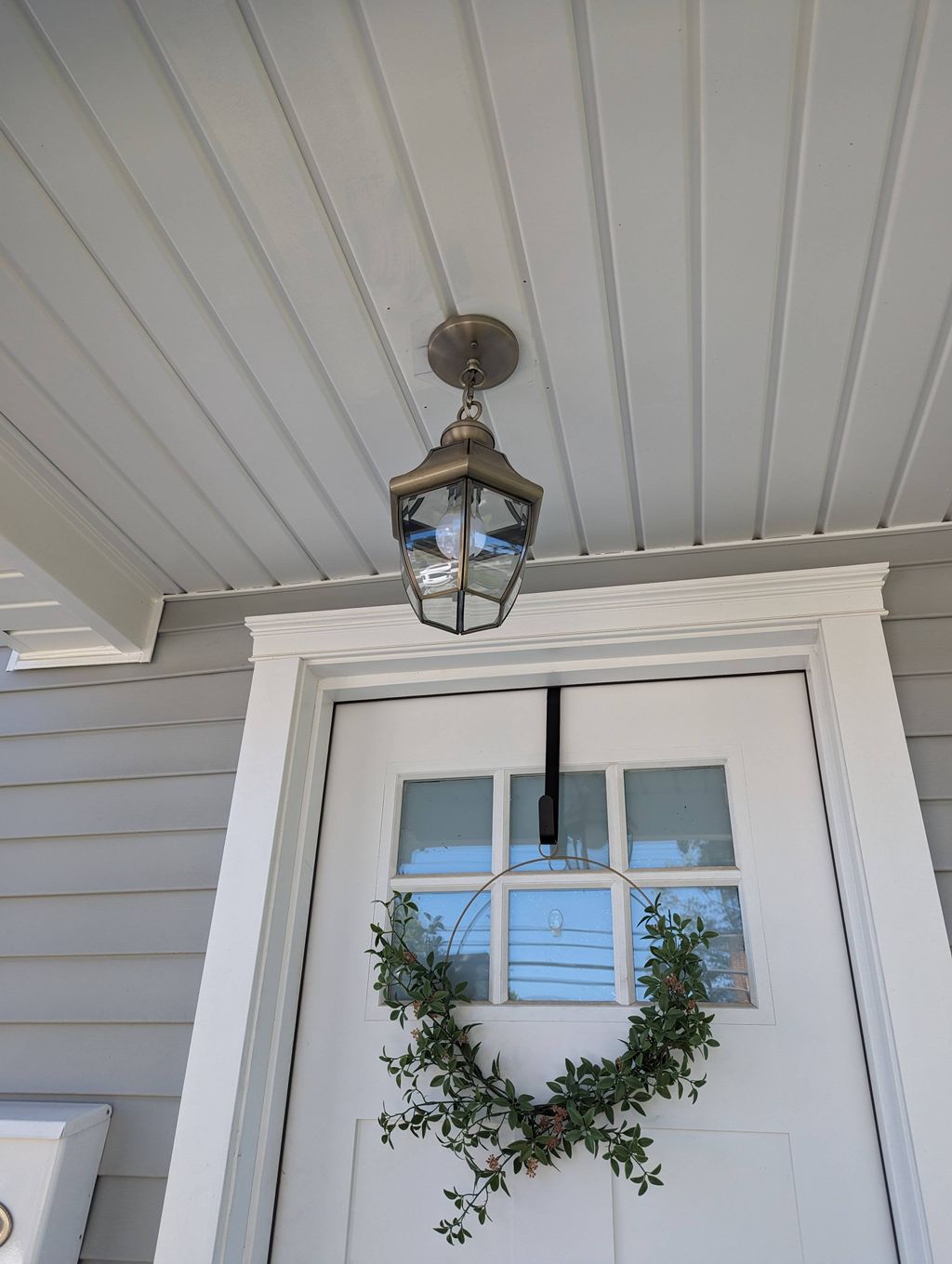 Outdoor Entryway hanging light fixture install