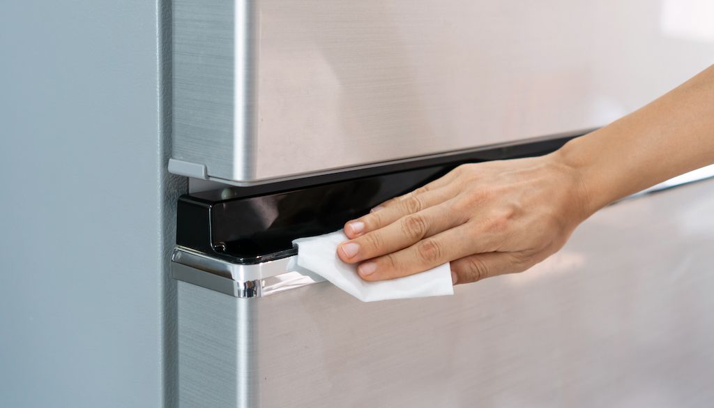 cleaning stainless steel fridge exterior