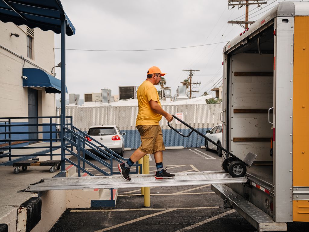 Unloading into a storage.
