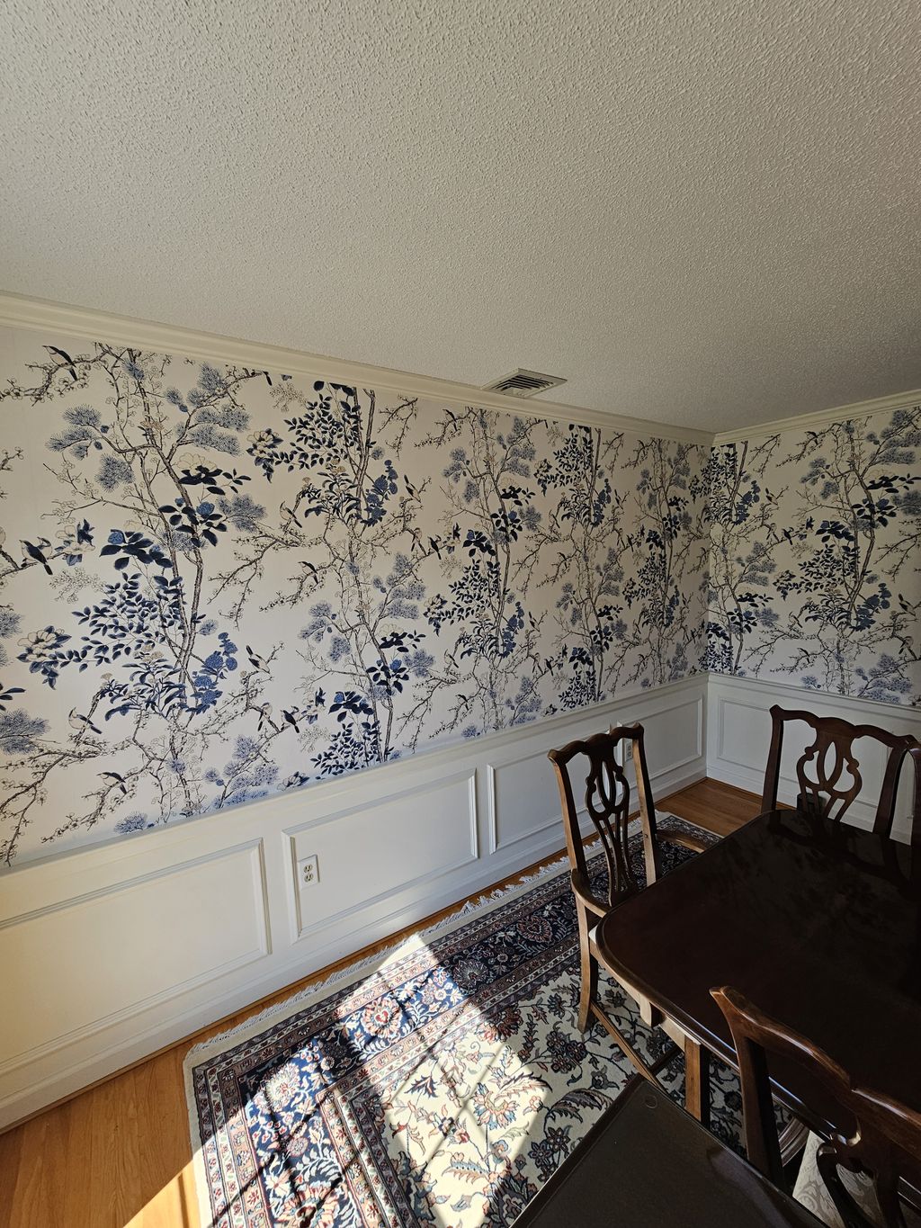 Wallpaper Installation or Repair