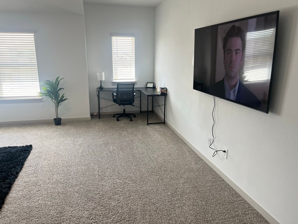 Office Area💼 Staged by me