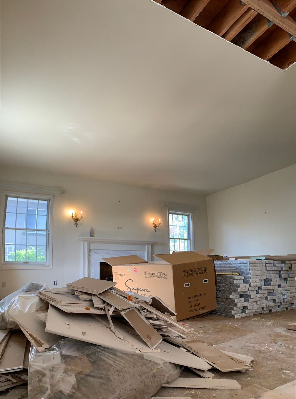 Before living room remodel with junk removal