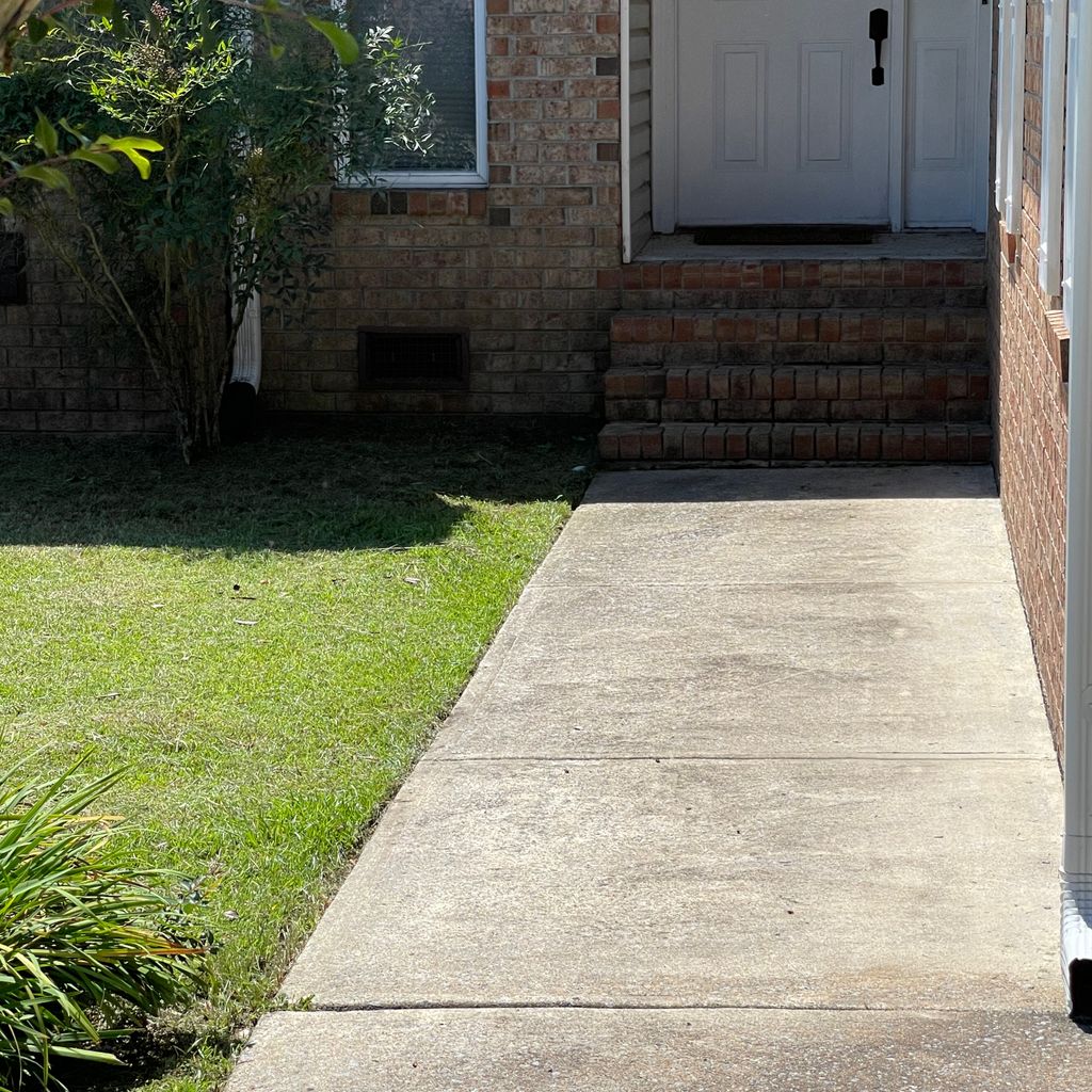 Pro Edge landscaping & lawn care llc