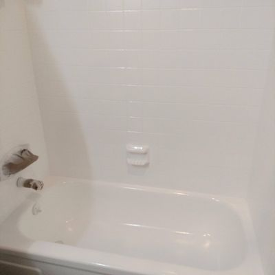 Tub reglazing deals near me