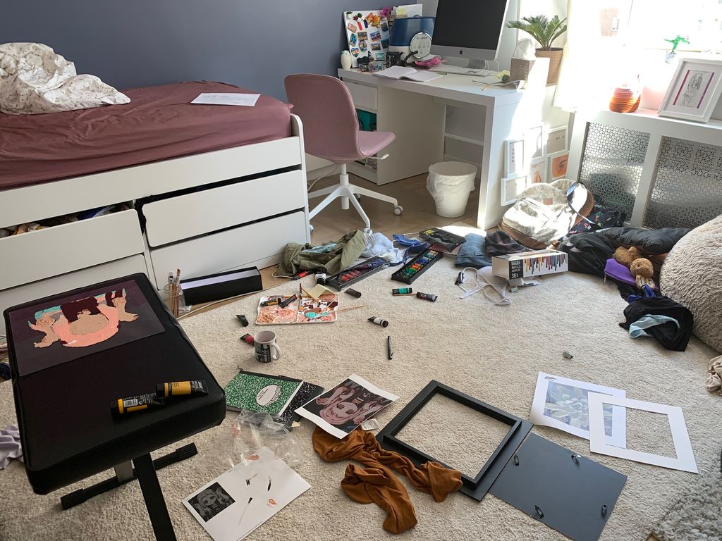 BEFORE - Teens room