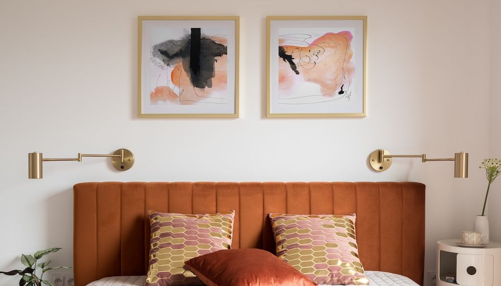 wall art above bed