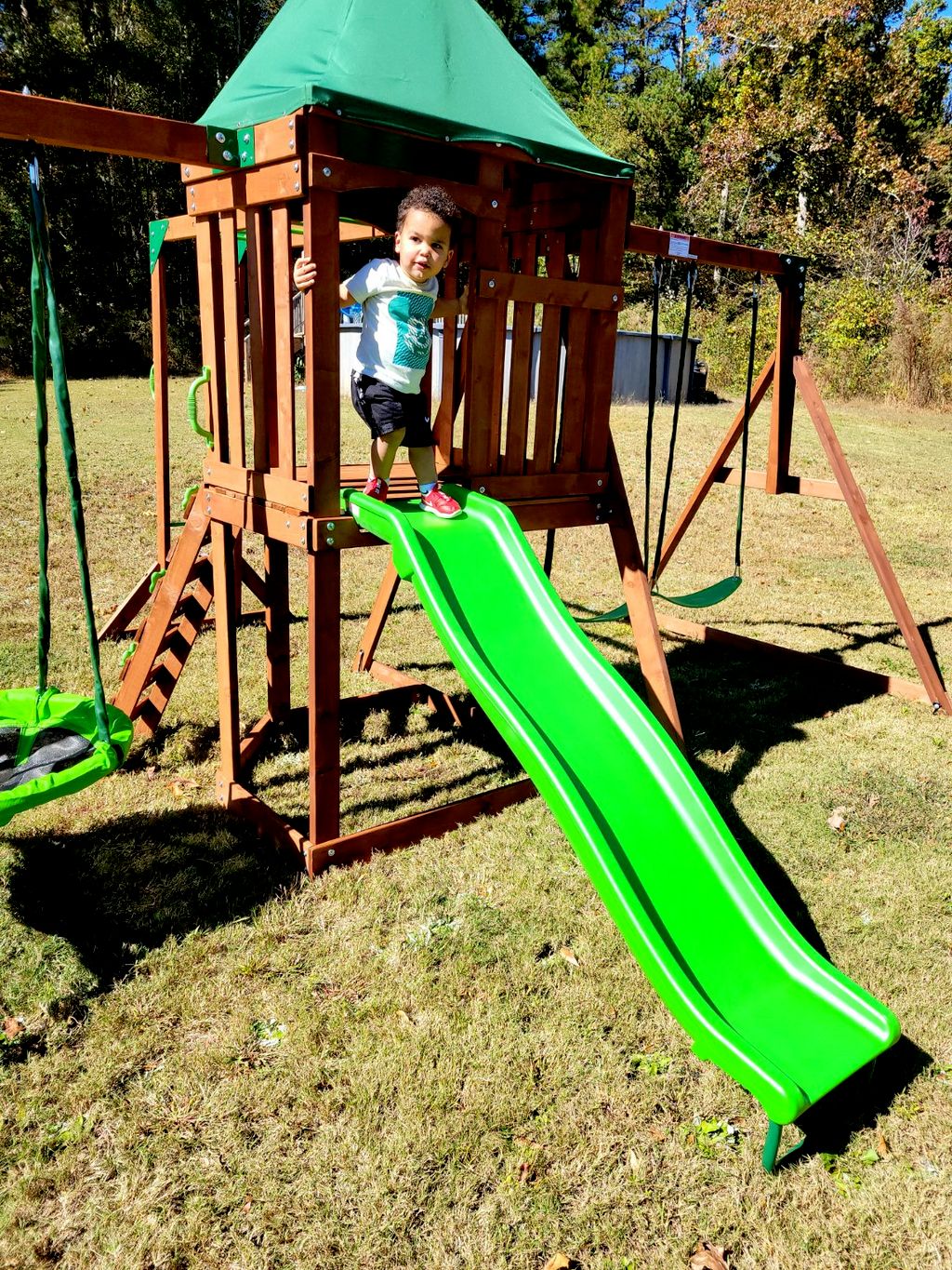 Play Equipment Construction and Assembly