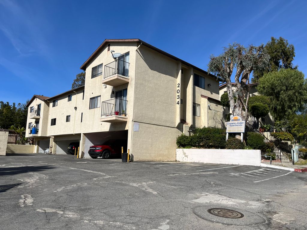 Multifamily Residence