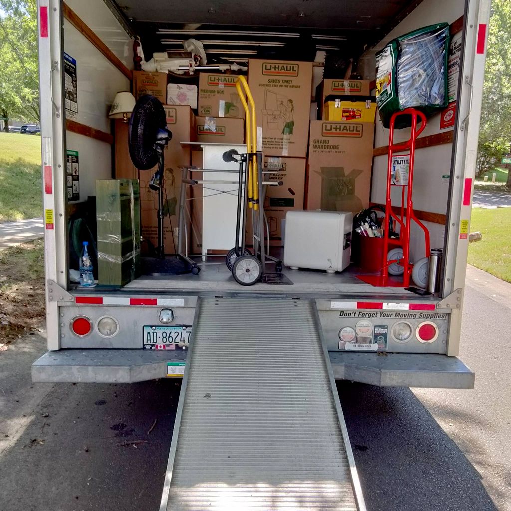 Metro moving & junk removal