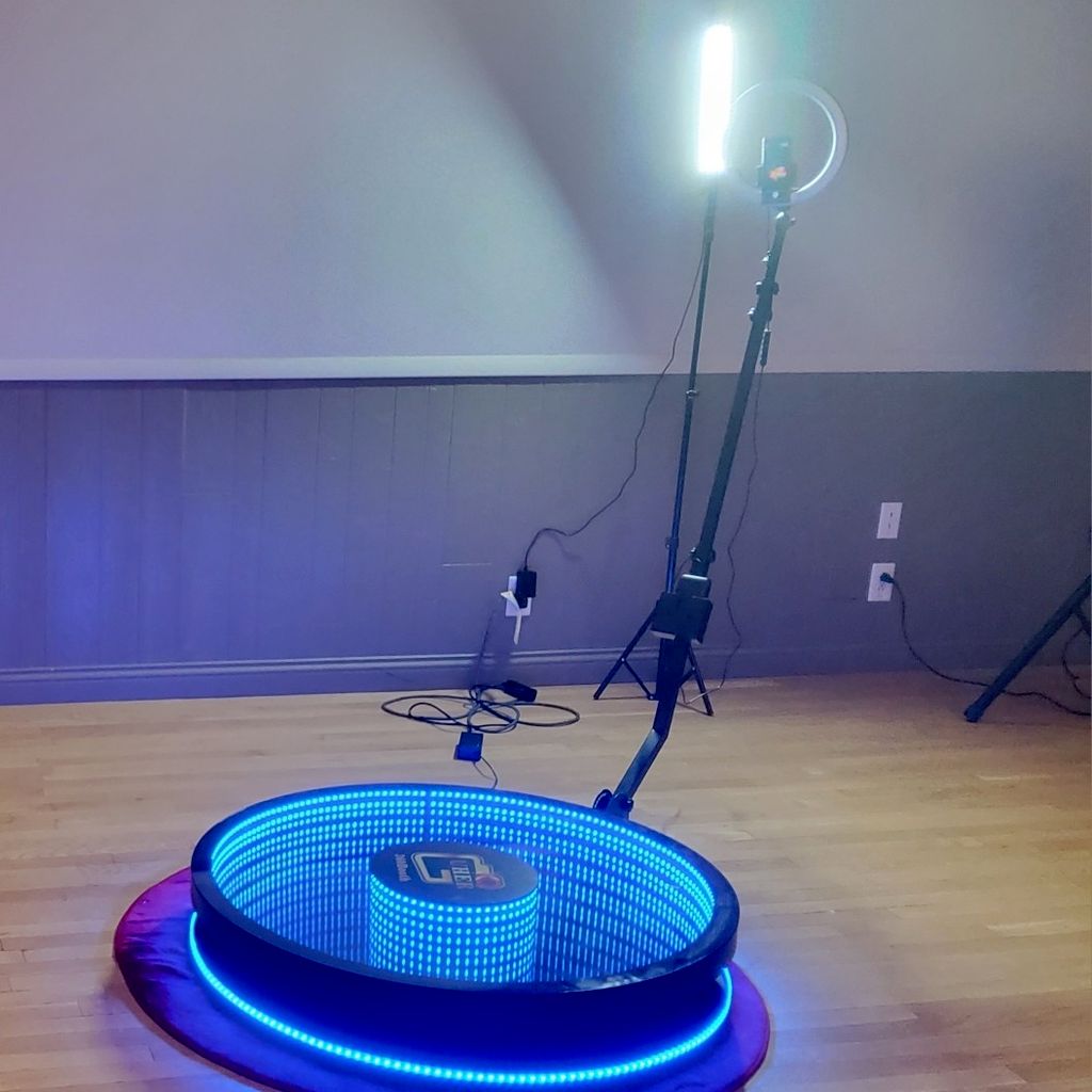 Uher Creations 360 Spin Booth