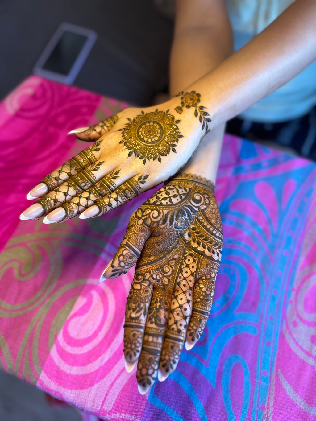 Henna Tattooing