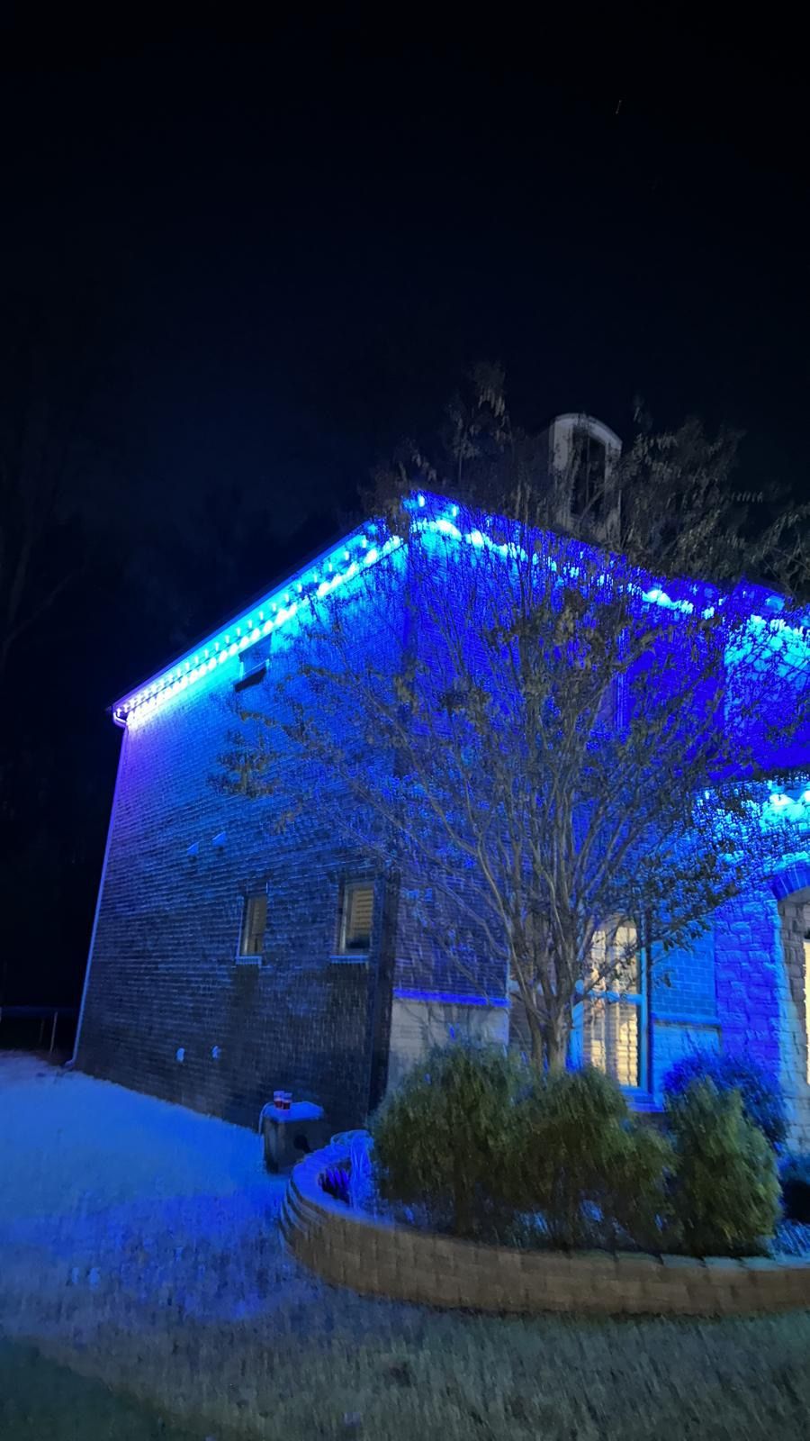 Holiday Lighting Installation and Removal