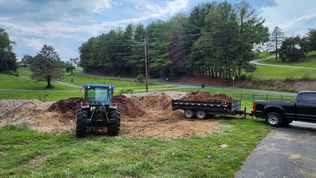 Lots of mulch for sale!