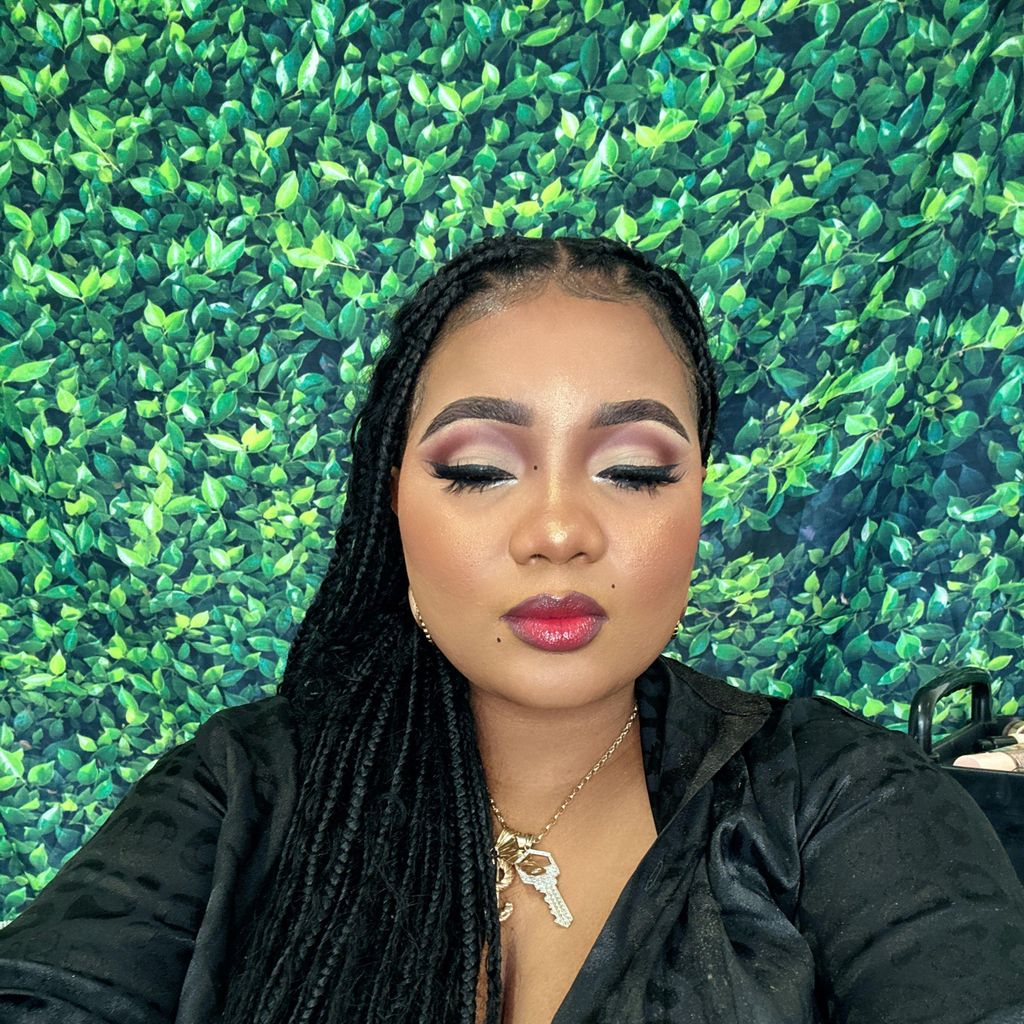 I’m a makeup artist