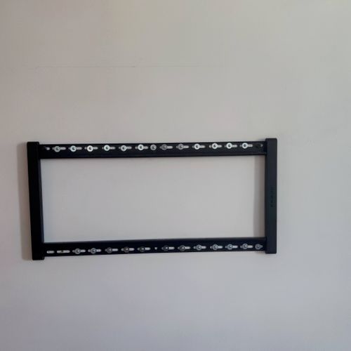 mount for 80 inch tv 