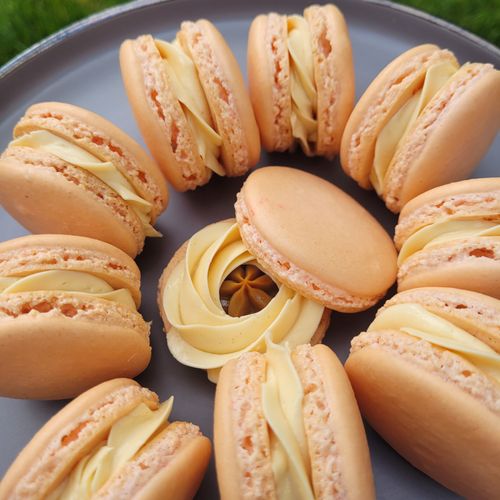 Macarons (Filled with Dulce de Leche, Nutella or C