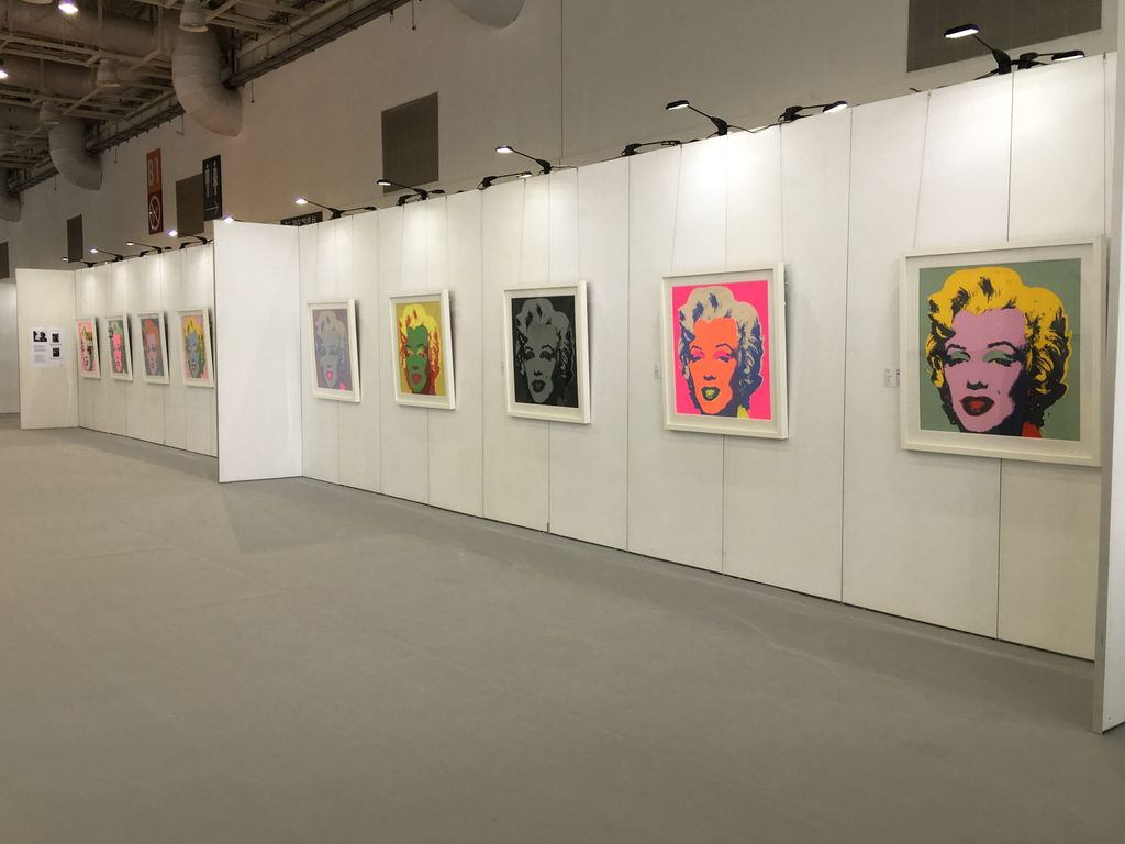 Andy Warhol Marilyn Monroe Silkscreen Exhibition i