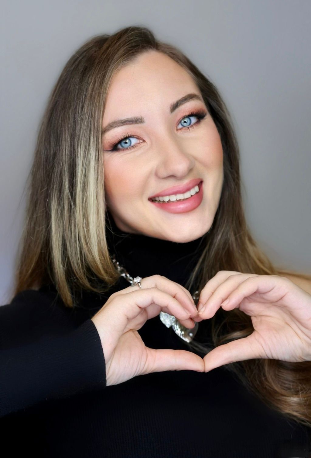 Hey Beautiful! Thanks for being here! Hope to see 