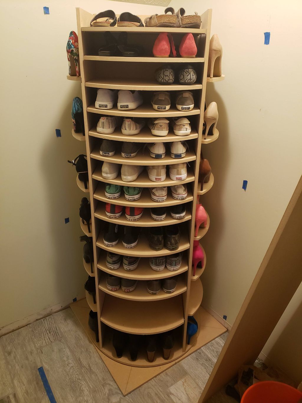 custom spinning shoe rack