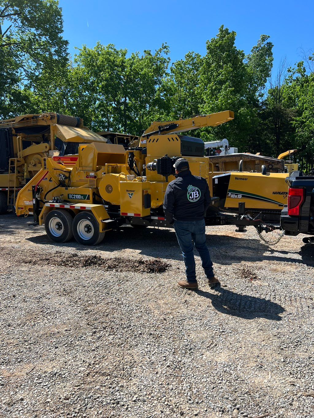 JB tree service Llc always giving our customers th