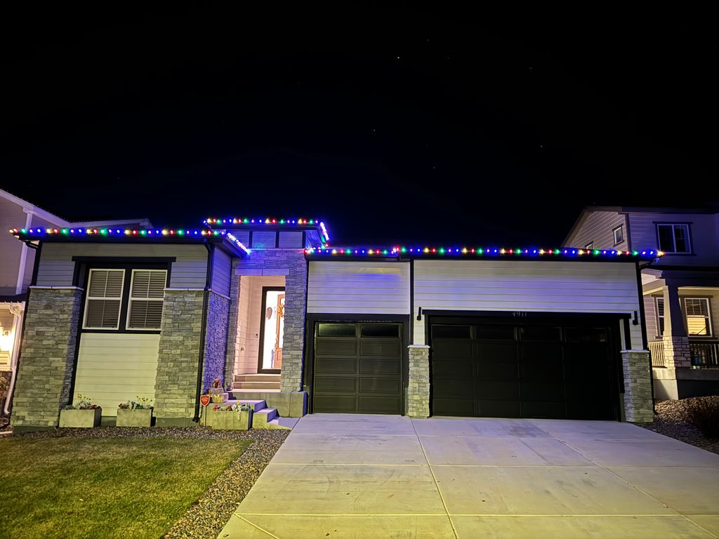 Holiday Lighting Installation and Removal