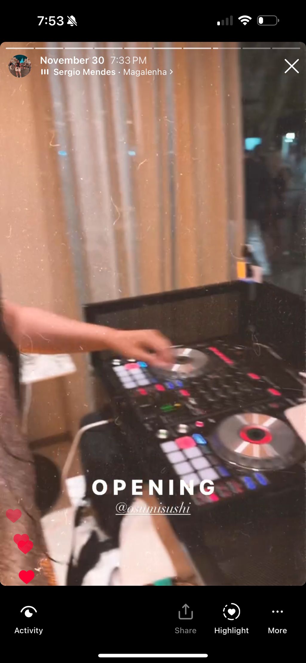 DJ