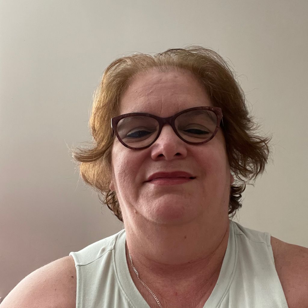 Helena Cotarelo (se habla español)