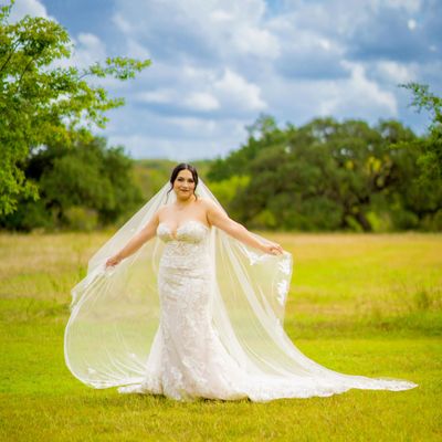 Avatar for Joey Gabra Photography - Quinceañeras & Weddings