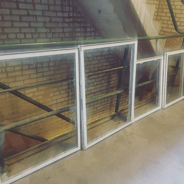 Krystal Clear Glass LLC