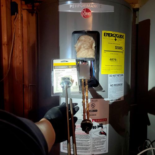 removing old element on electric water heater 