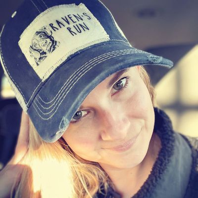 The 10 Best Seamstresses Near Me (with Free Estimates)