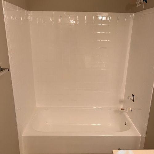 Luxury Tubs &Tile LLC