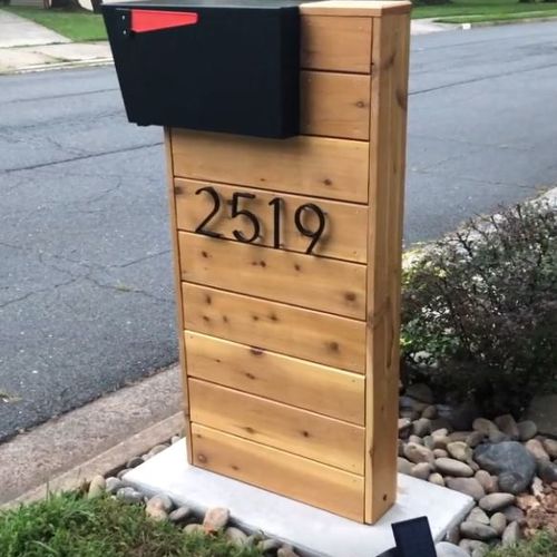 Cedar Mail box