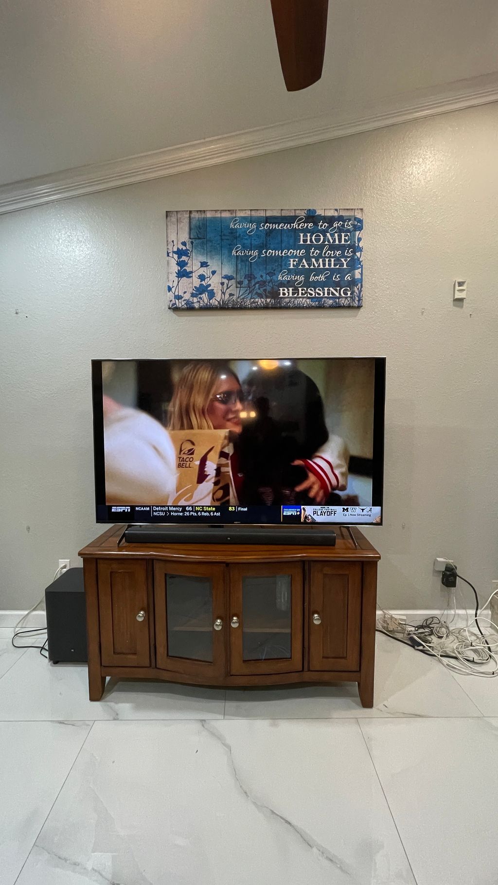 INTERIOR WALL / Wooden Studs / Wall Mounted TV / T