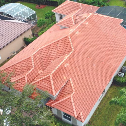 Tile Roof Cleaning (after)