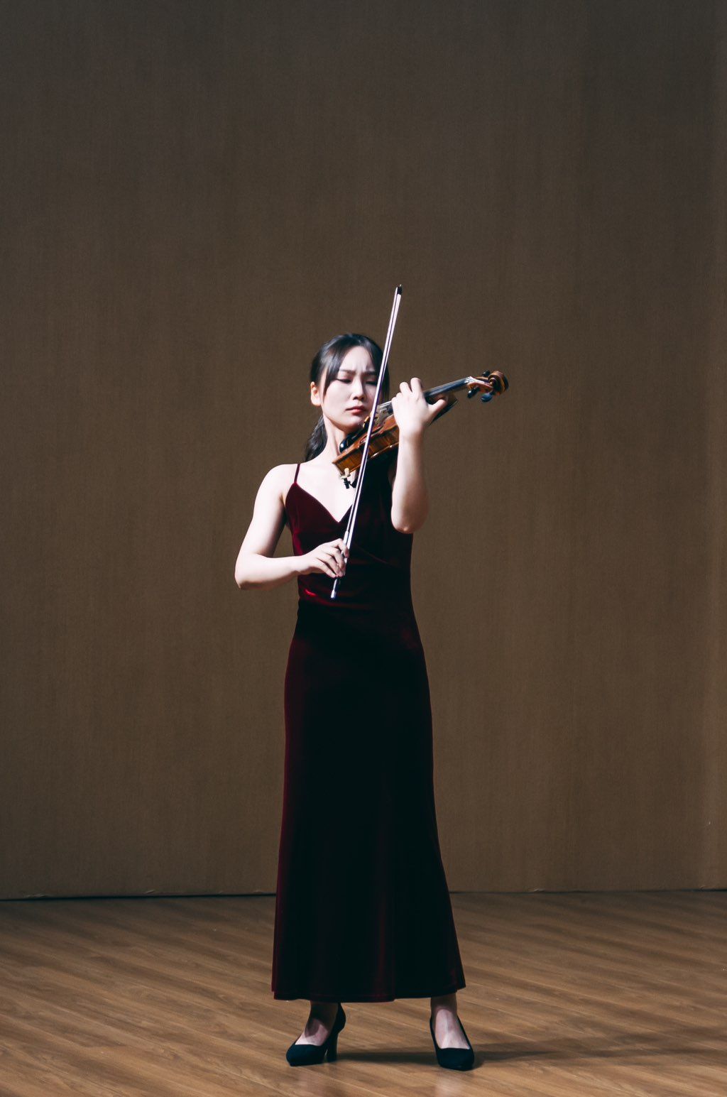 Solo performance in Yaqi Hall in Anhui, China, 202