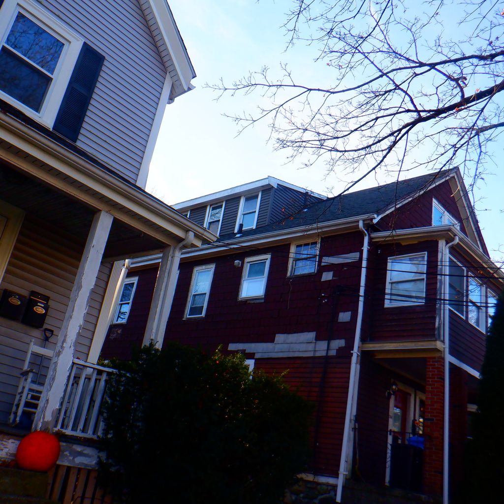 Poor siding repairs