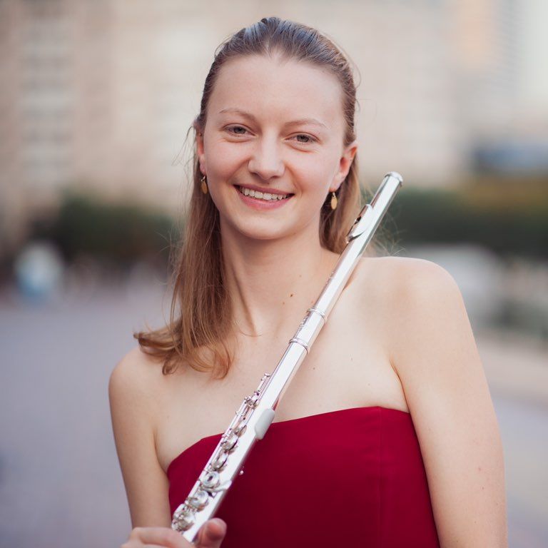 Erika Rohrberg | Online Flute Lessons