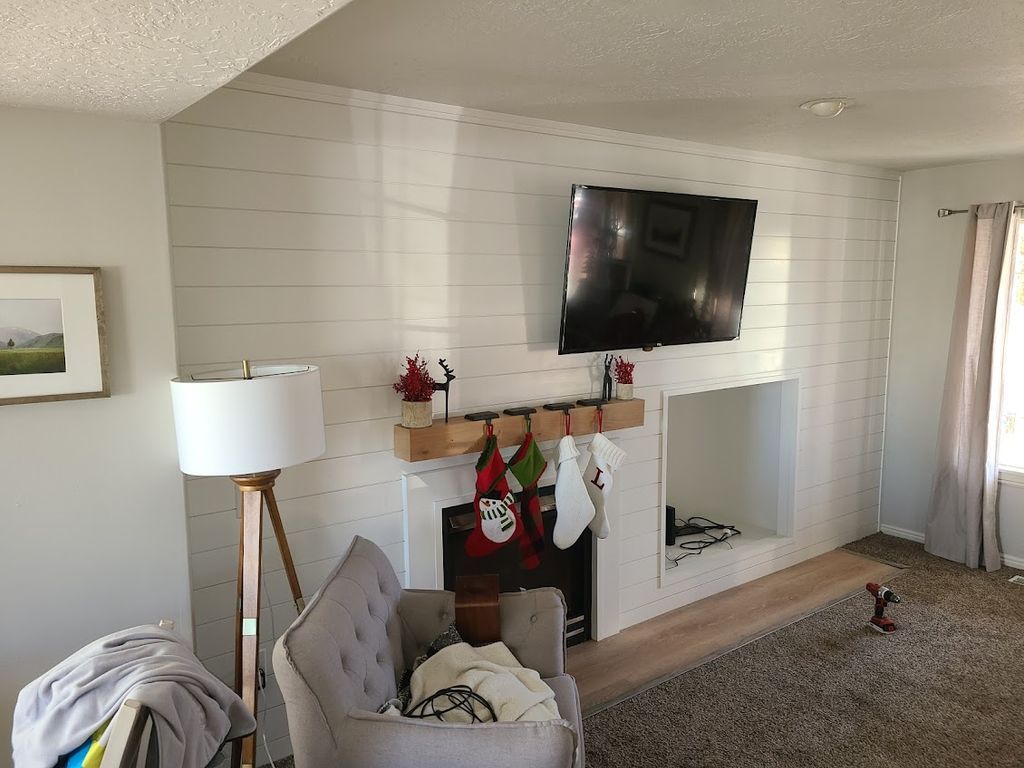 Fireplace Wall - Shiplap