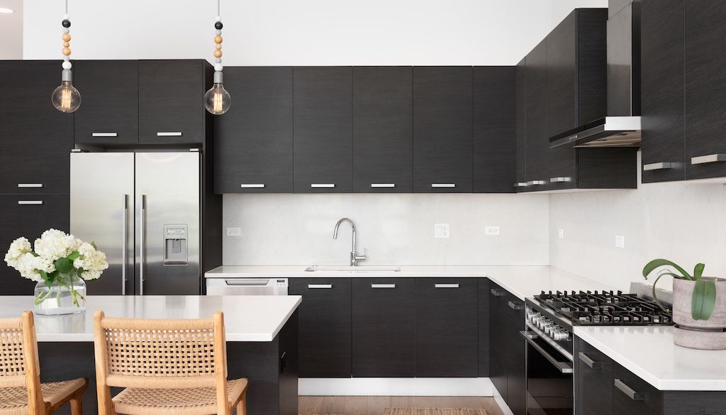 black kitchen cabinets